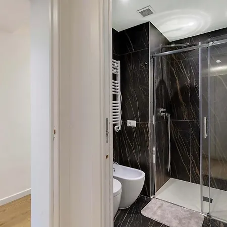 Luxurious Designer - Station Appartement